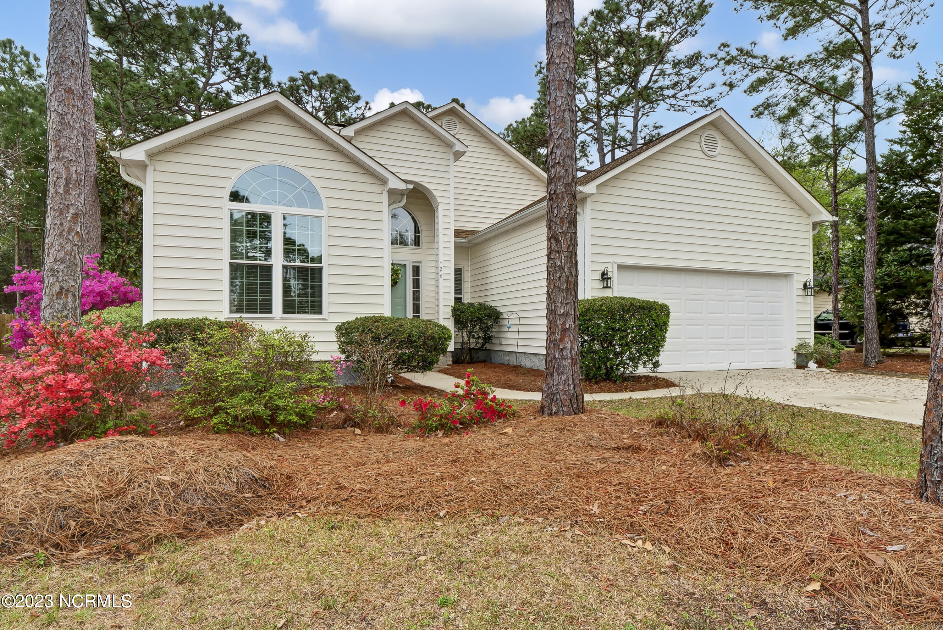 426 Lansdowne Road Wilmington, NC 28409 - Photo 1 of 32 P3866350