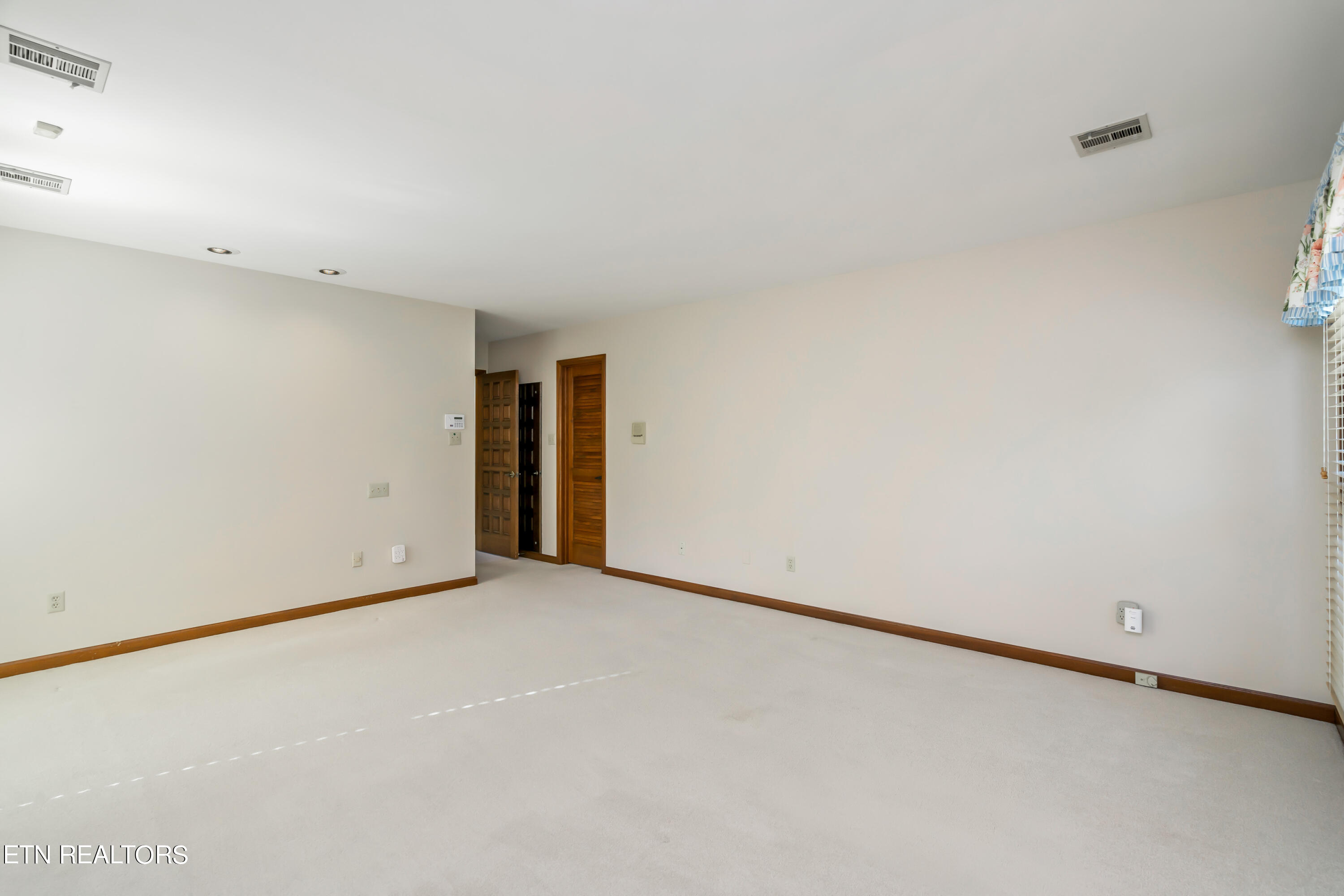720 Kempton Road Knoxville, TN 37909 - Photo 30 of 43 720 Kempton Road-30