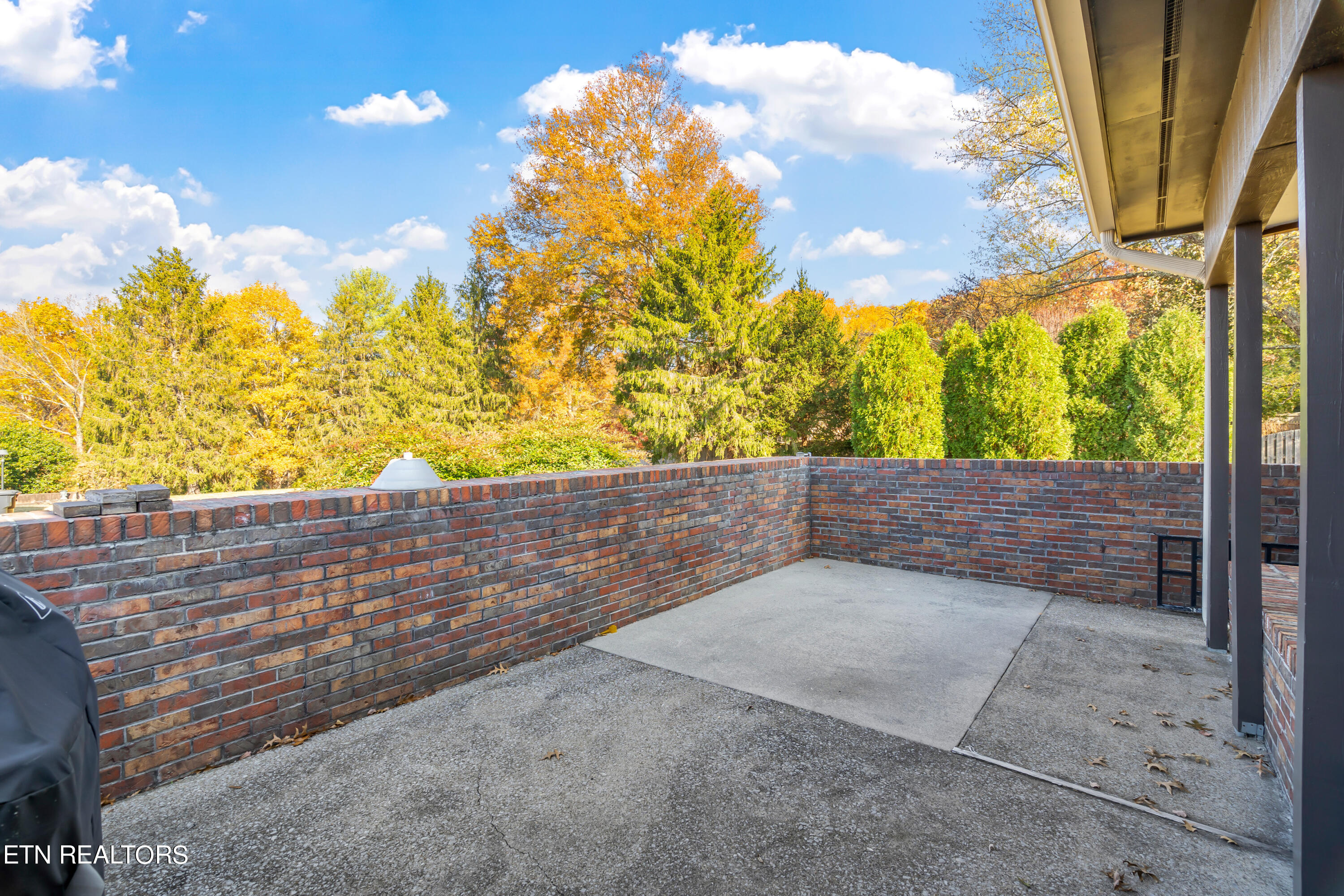 720 Kempton Road Knoxville, TN 37909 - Photo 33 of 43 720 Kempton Road-35