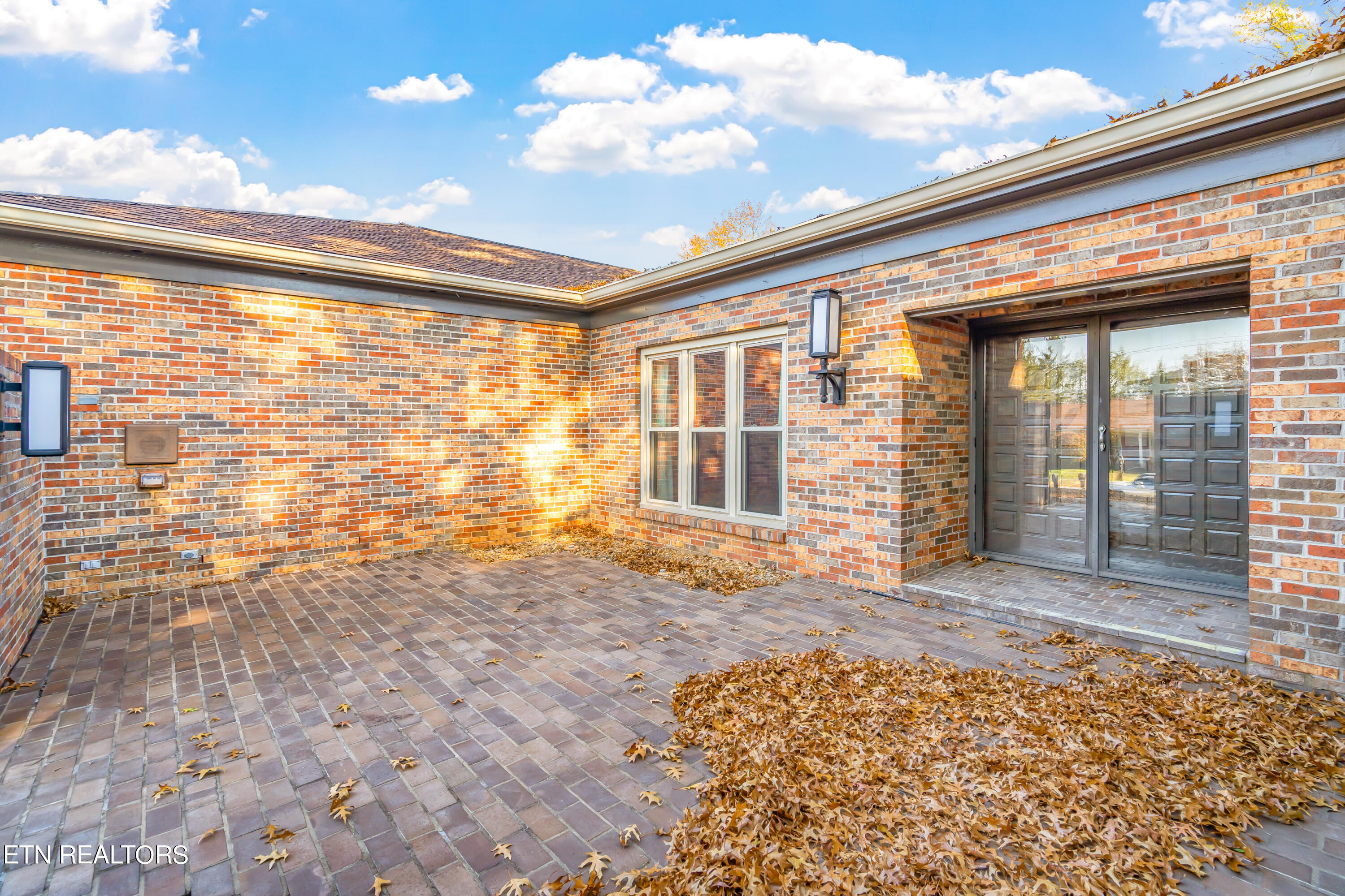 720 Kempton Road Knoxville, TN 37909 - Photo 41 of 43 720 Kempton Road-46