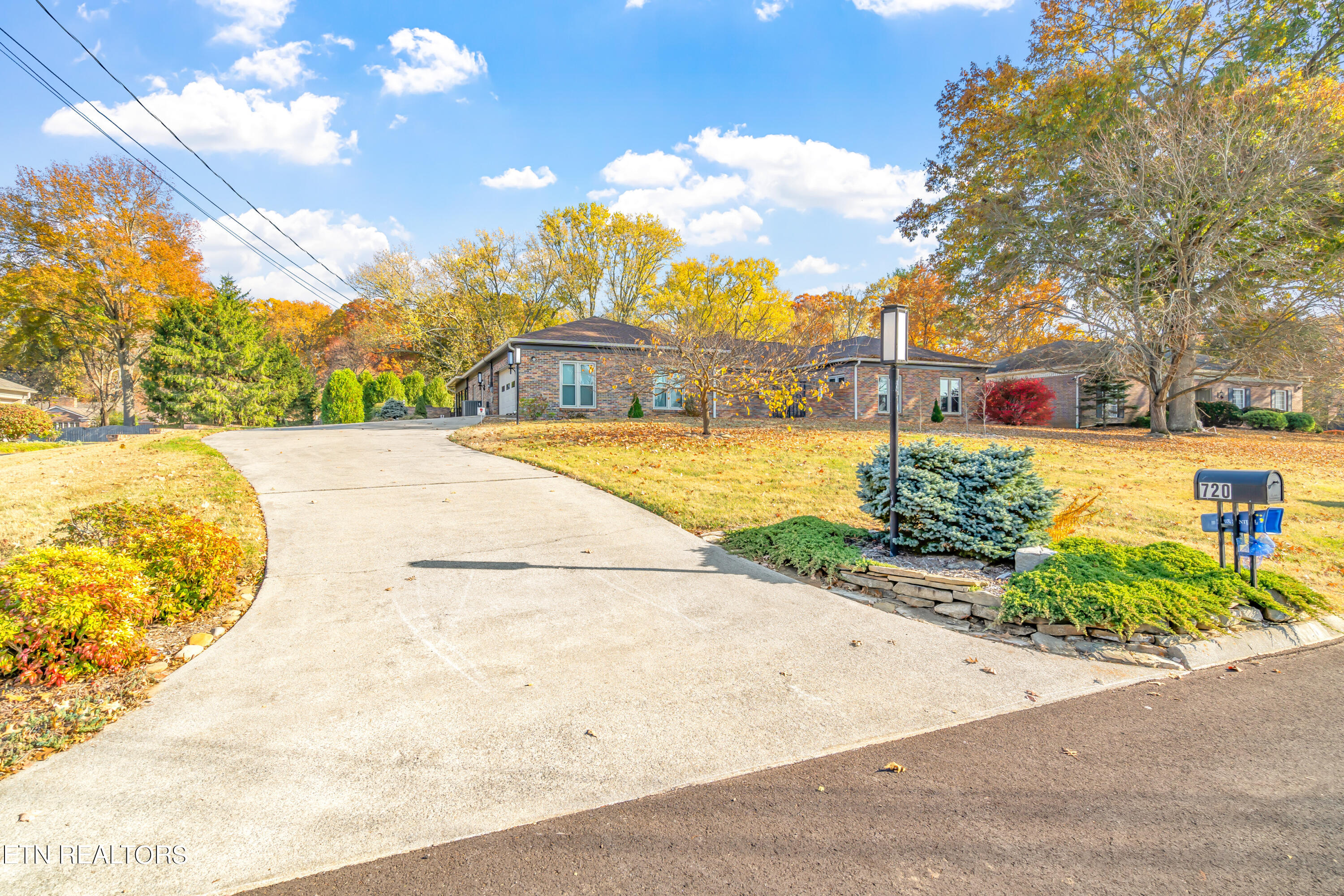 720 Kempton Road Knoxville, TN 37909 - Photo 43 of 43 720 Kempton Road-49