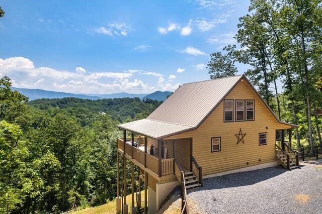 4428 Stackstone Road Sevierville, TN 37862 - Photo 2 of 19 Gallery Image 2