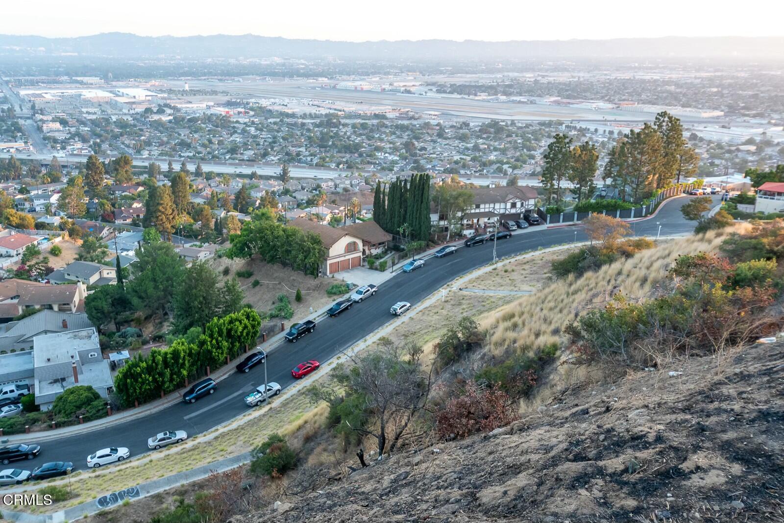 9999 Edmore Place Sun Valley, CA 91352 - Photo 16 of 22 a view of a city with a mountain