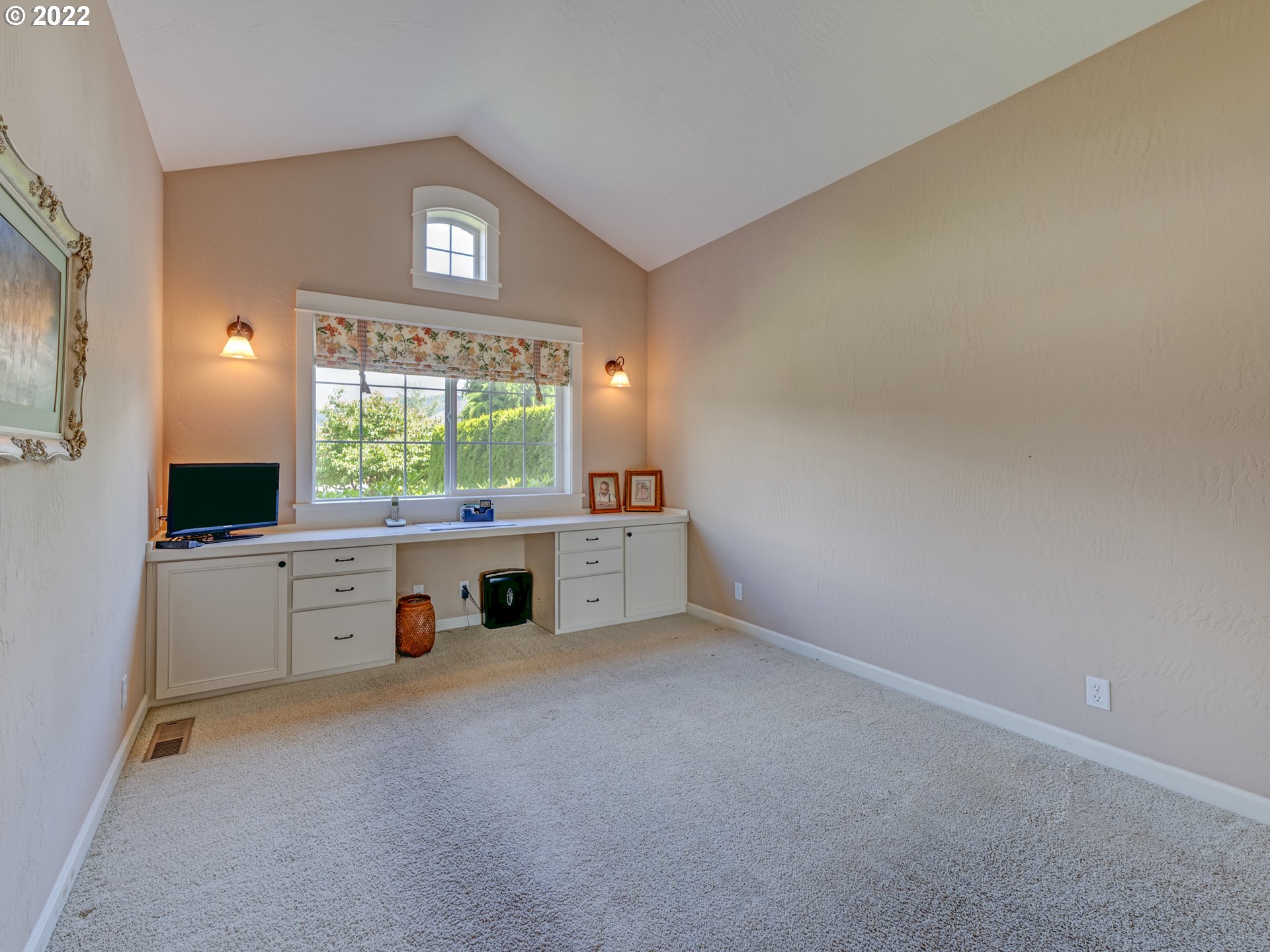 835 River Knoll Way Springfield, OR 97477 - Photo 12 of 25 Gallery Image 12