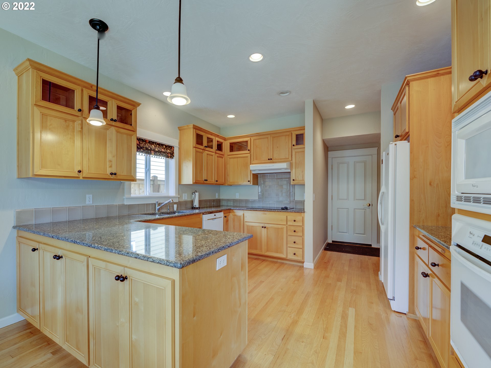 835 River Knoll Way Springfield, OR 97477 - Photo 8 of 25 Gallery Image 8