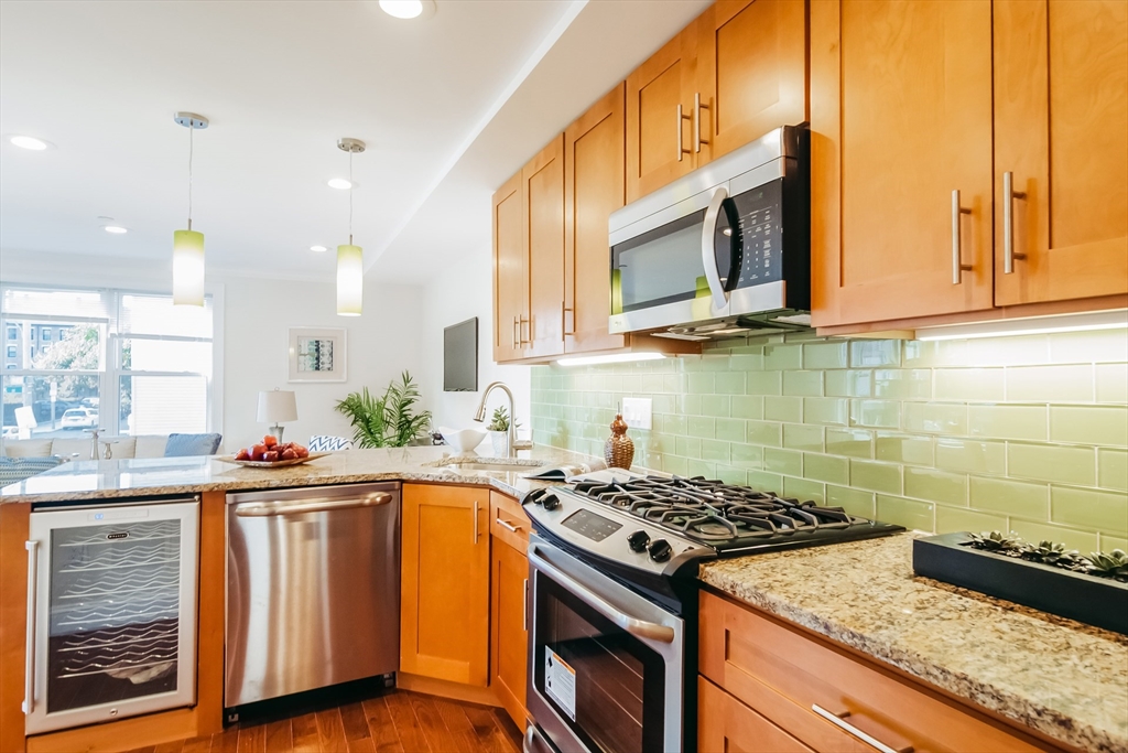 108 Maverick Street, Unit 1 Boston, MA 02128 - Photo 1 of 15