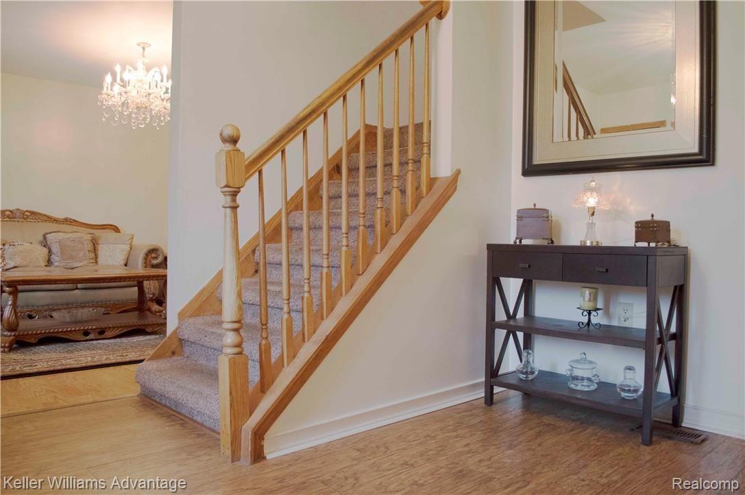 1153 Millbrook Road Canton, MI 48188 - Photo 11 of 29 11.jpg