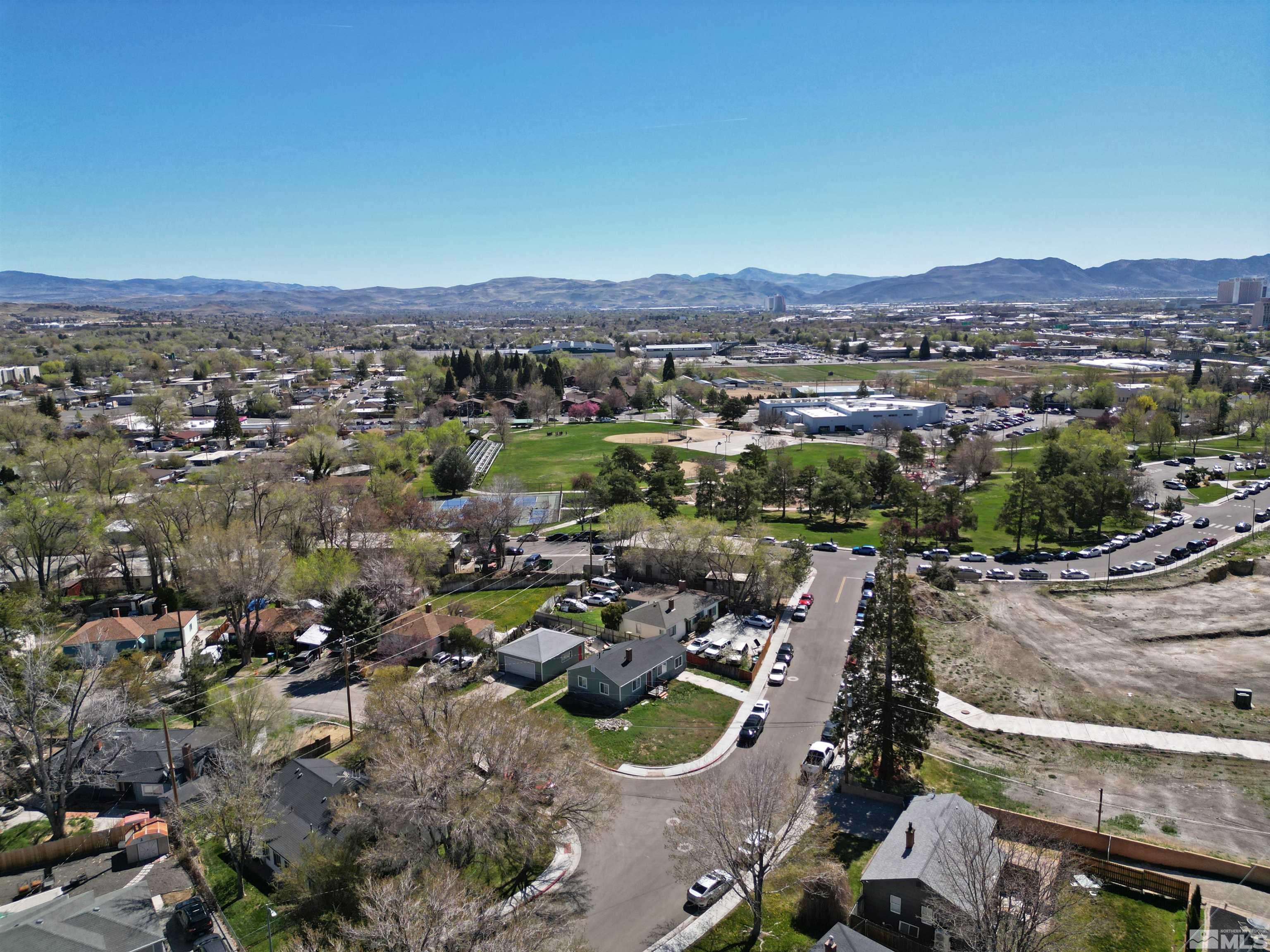 121 Bartlett Street Reno, NV 89512 - Photo 25 of 27 an aerial view of a city