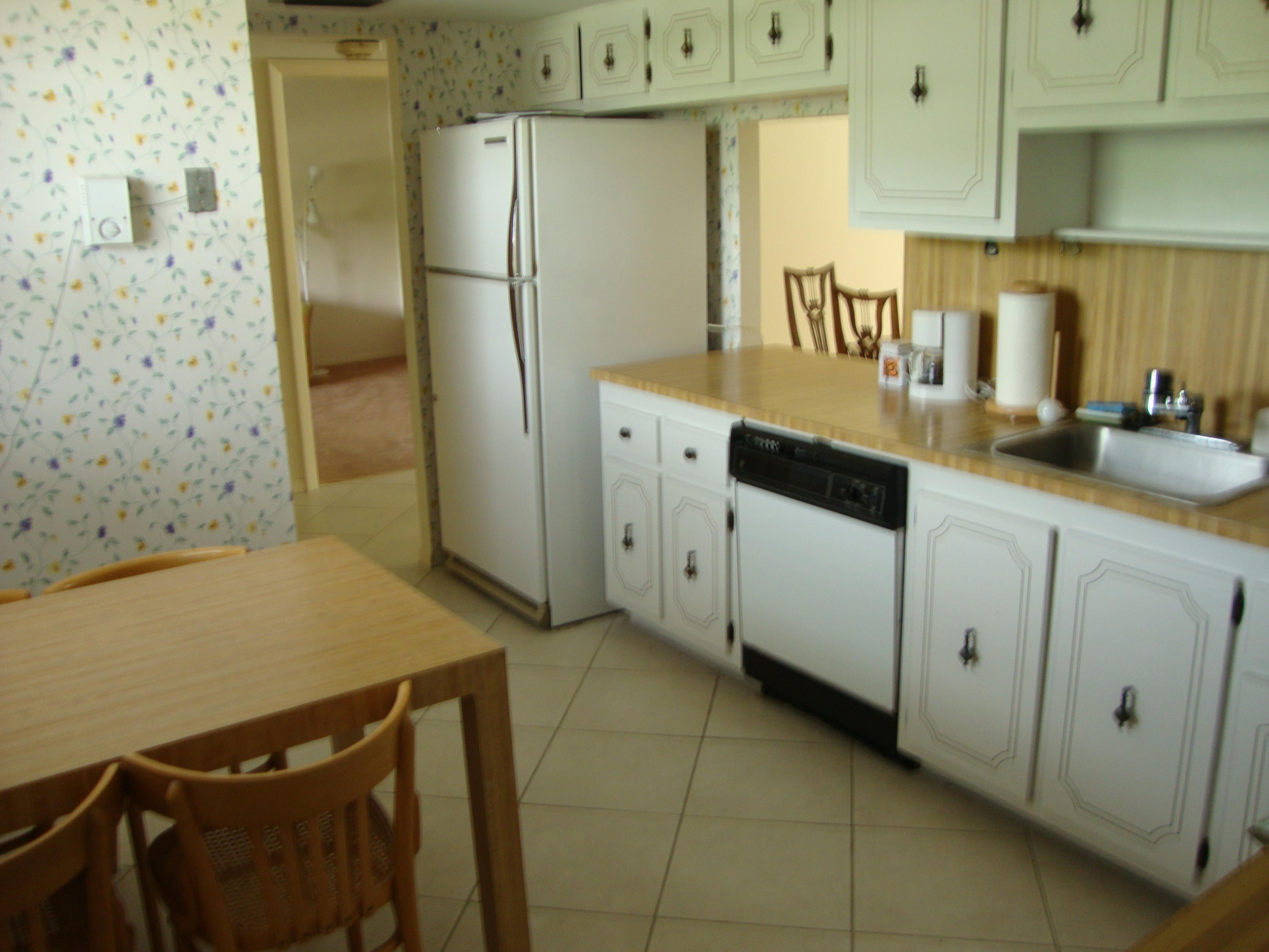 6300 Northwest 2nd Avenue, Unit 304 Boca Raton, FL 33487 - Photo 5 of 13 DSC01171
