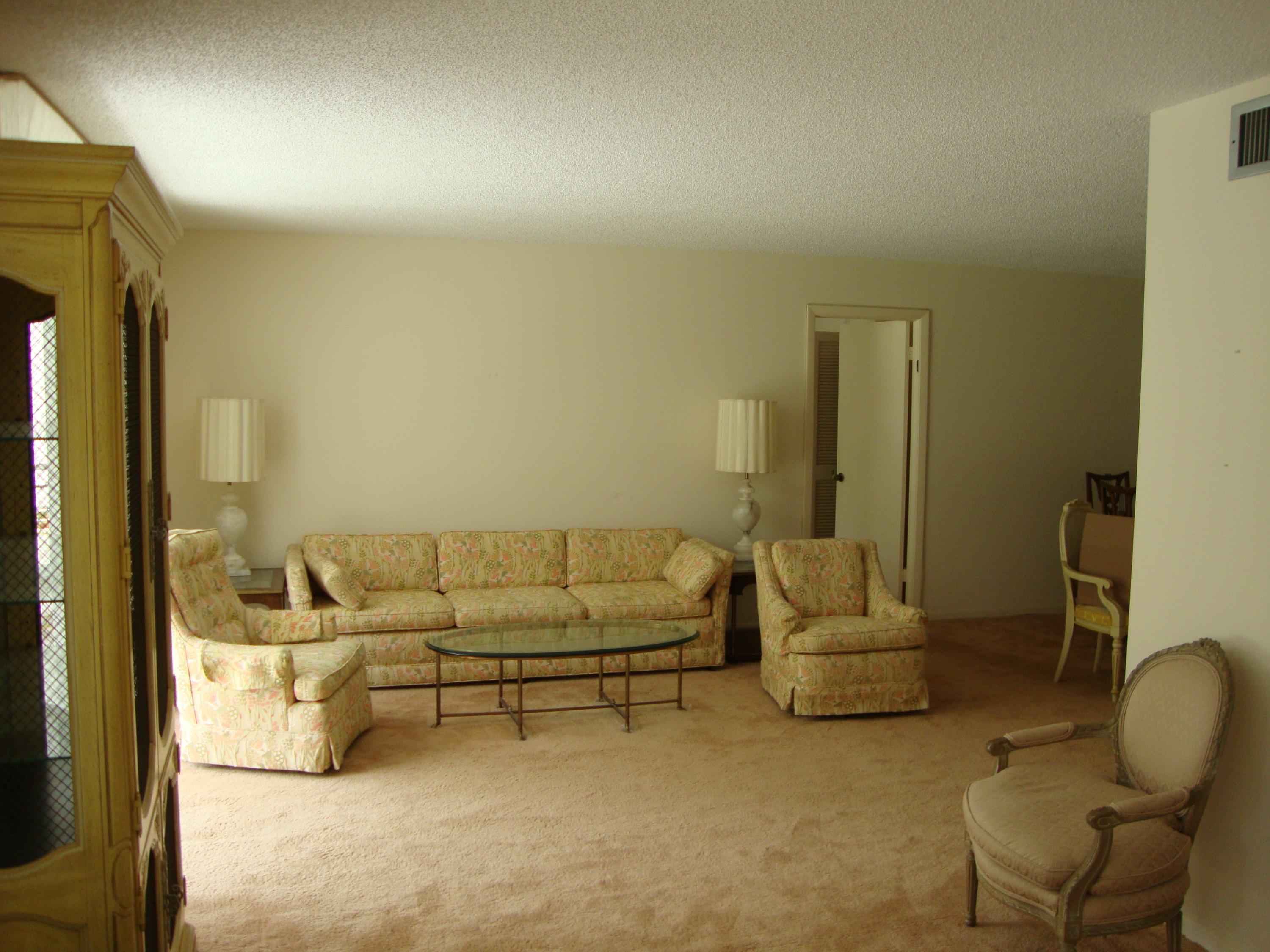 6300 Northwest 2nd Avenue, Unit 304 Boca Raton, FL 33487 - Photo 8 of 13 DSC01174