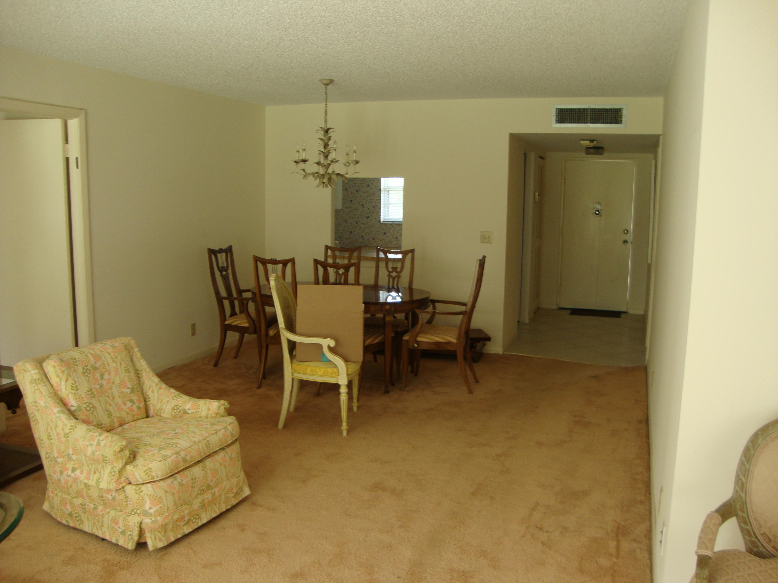 6300 Northwest 2nd Avenue, Unit 304 Boca Raton, FL 33487 - Photo 9 of 13 DSC01175