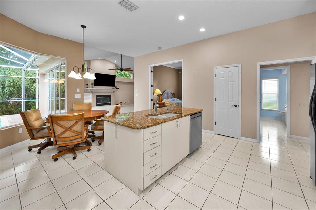 1120 Hunters Place Oldsmar, FL 34677 - Photo 20 of 53