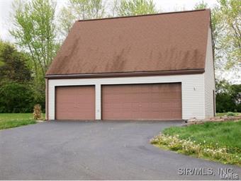 6010 Town Hall Road Belleville, IL 62223 - Photo 2 of 22 Gallery Image 2