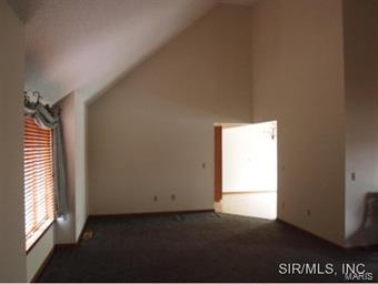 6010 Town Hall Road Belleville, IL 62223 - Photo 3 of 22 Gallery Image 3