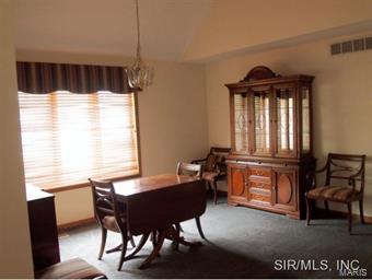 6010 Town Hall Road Belleville, IL 62223 - Photo 4 of 22 Gallery Image 4