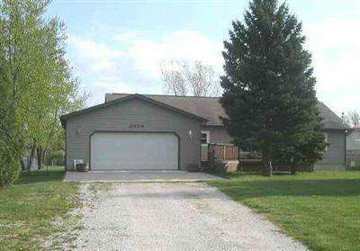 2434 Gibson Road Grand Blanc, MI 48439 - Photo 4 of 12 20240224-3.JPG