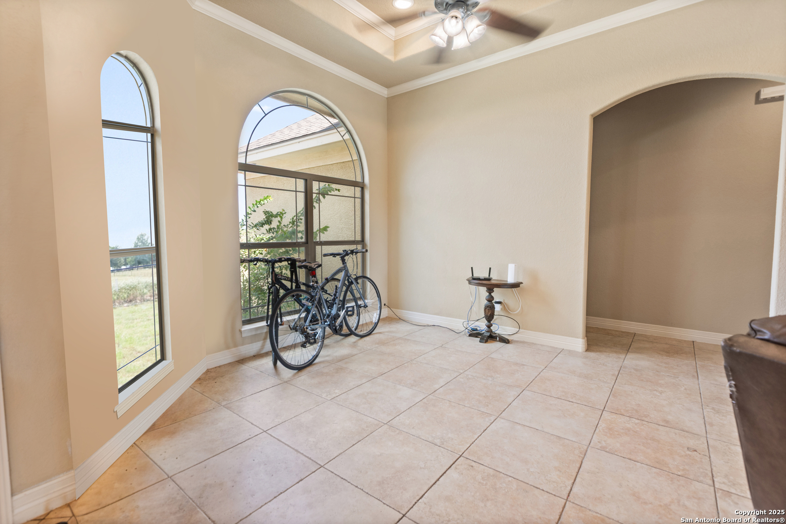 338 Tower Road San Antonio, TX 78223 - Photo 9 of 26 a view of an entryway with wooden floor