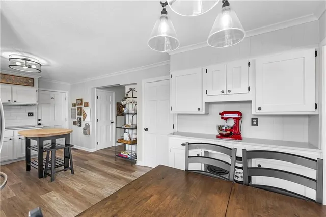 $550,000 | 2309 West 51st Terrace, Westwood, KS 66205