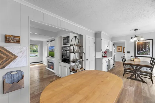 $550,000 | 2309 West 51st Terrace, Westwood, KS 66205