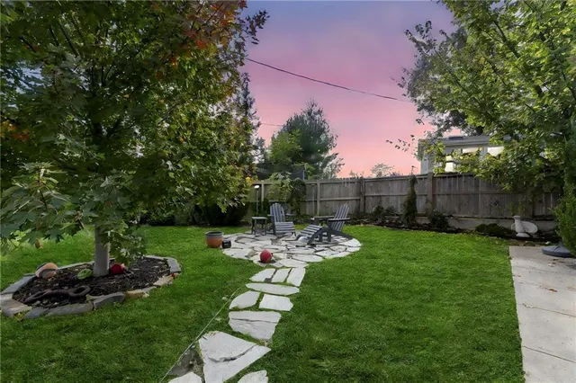 $550,000 | 2309 West 51st Terrace, Westwood, KS 66205