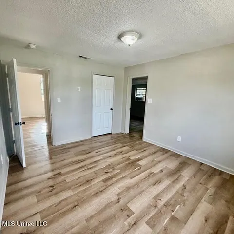 $900 | 4713 Dr L D Chapman Street, Moss Point, MS 39563