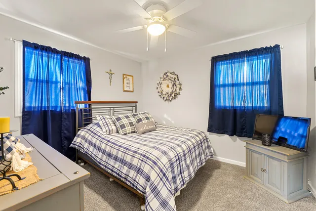 $374,900 | 1615 West 6th Avenue, Oshkosh, WI 54902