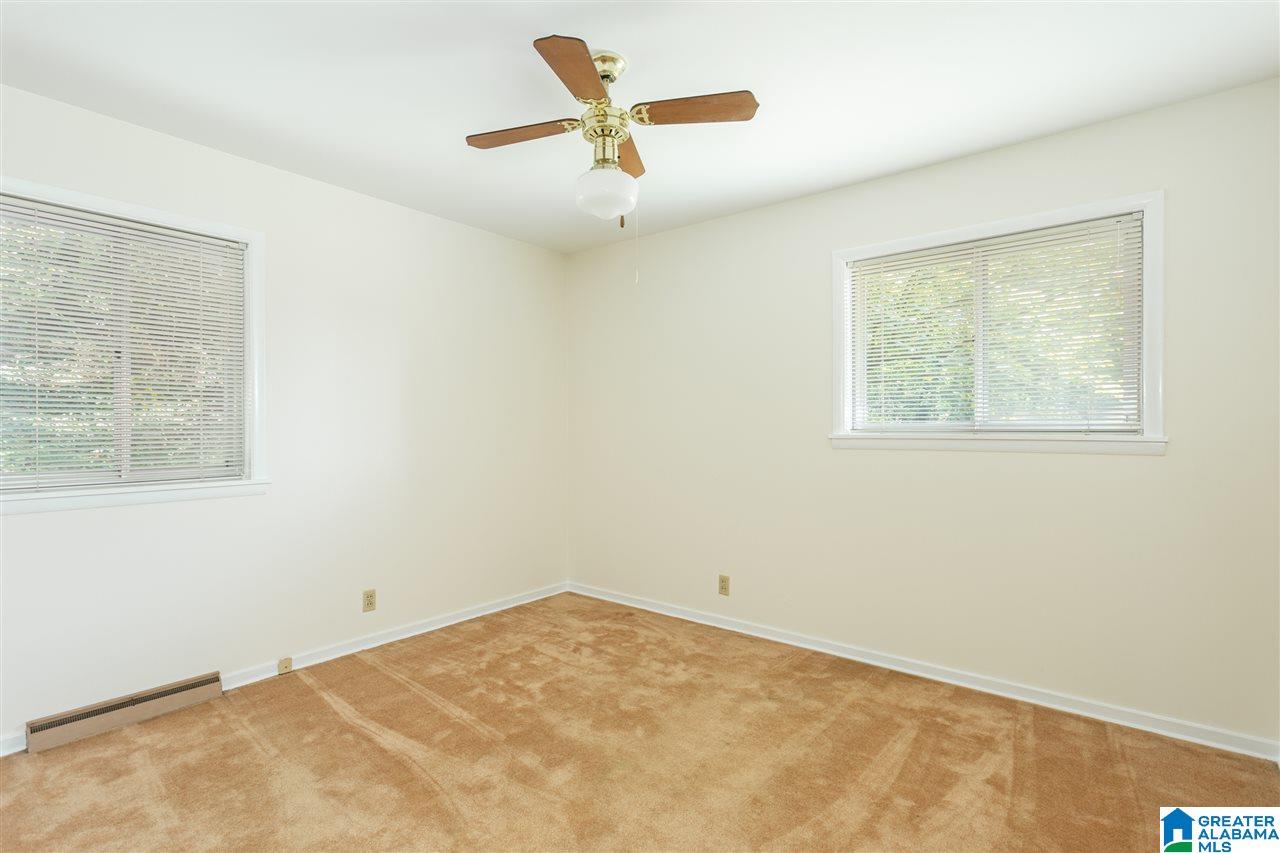 905 Barnisdale Road Birmingham, AL 35235 - Photo 21 of 36