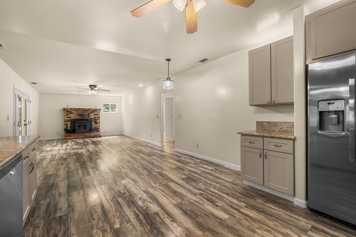 4612 South Point Road Diamond Springs, CA 95619 - Photo 15 of 68
