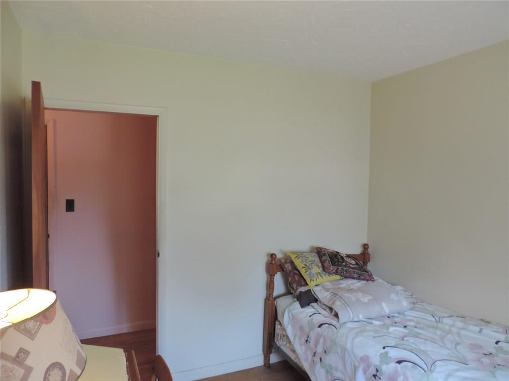 215 Pine Point Road Scarborough, ME 04074 - Photo 20 of 25 3rd bedroom