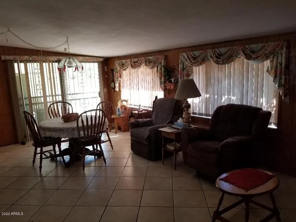 $2,400 | 11801 North Cherry Hills Drive East, Sun City, AZ 85351