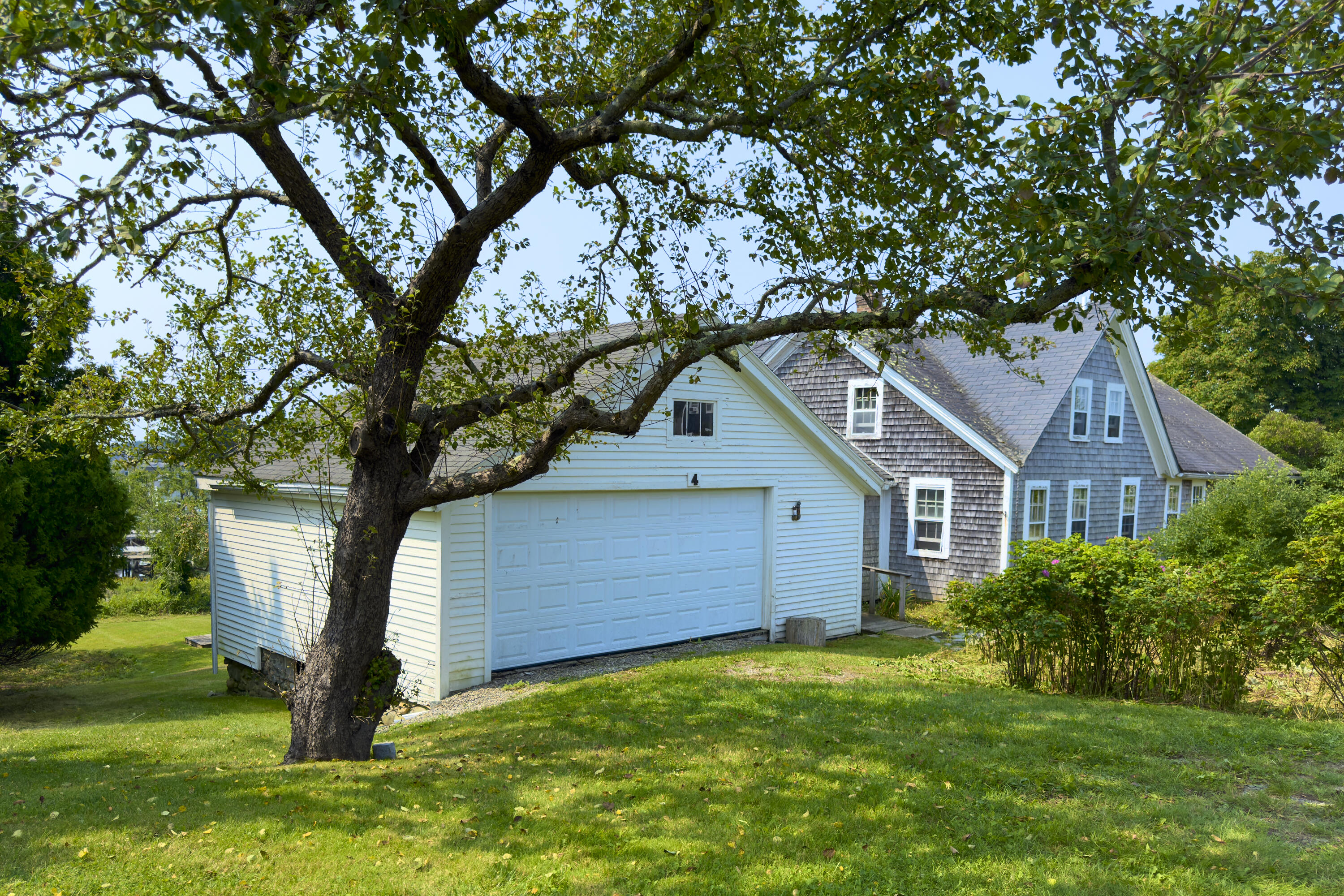 4 Raspberry Lane Tenants Harbor, ME 04860 - Photo 3 of 36 75 - 4 Raspberry Lane - Port Clyde - JAC
