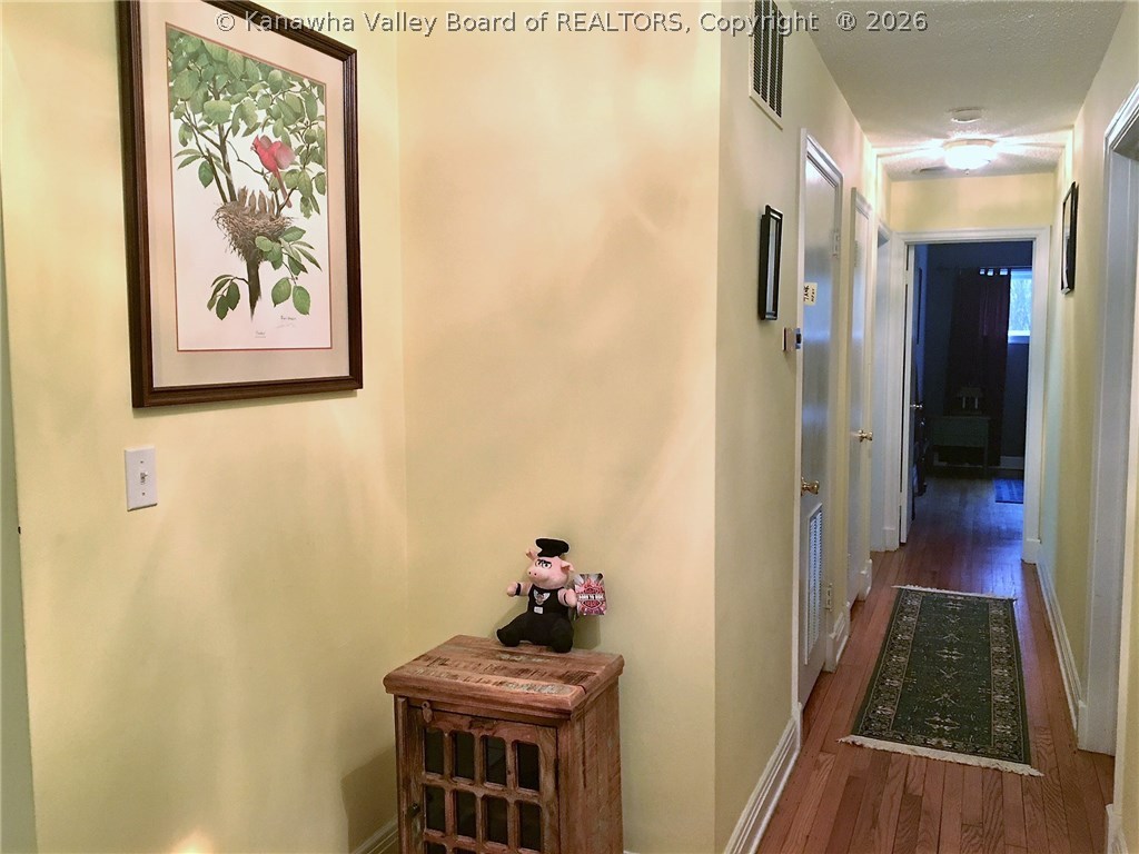 853 Chappell Road Charleston, WV 25304 - Photo 21 of 28 Gallery Image 21