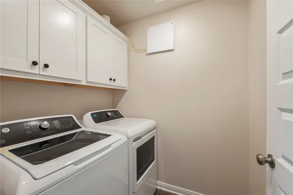$2,800 | 2202 Hall Of Fame Court, Bryan, TX 77807