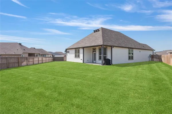 $2,800 | 2202 Hall Of Fame Court, Bryan, TX 77807
