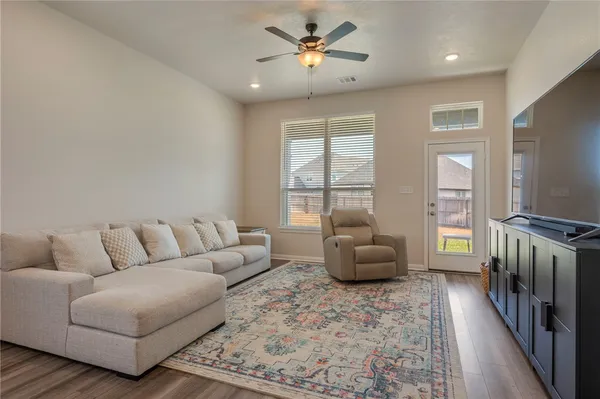 $2,800 | 2202 Hall Of Fame Court, Bryan, TX 77807