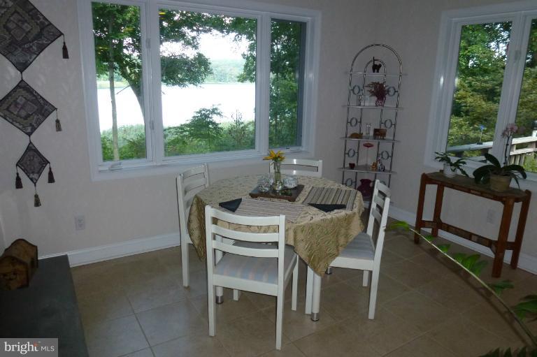 3 East Teal Point Road Earleville, MD 21919 - Photo 3 of 30 Breakfast Nook