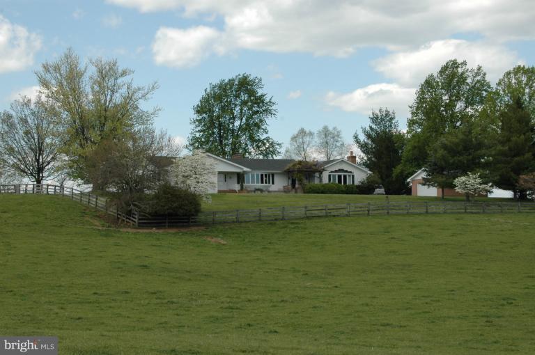 2410 Parshall Road Berryville, VA 22611 - Photo 1 of 30 Exterior (Front)