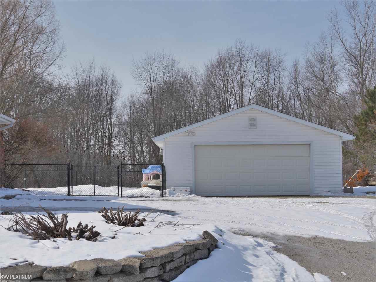 77115 Memphis Ridge Road Richmond, MI 48062 - Photo 37 of 37 31340511-38.JPG