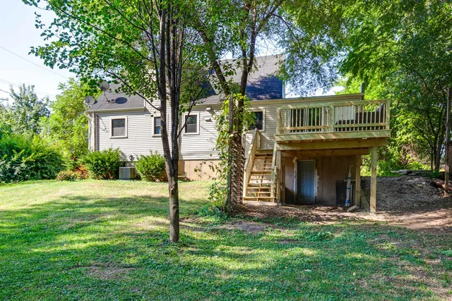 a view of a volley ball court