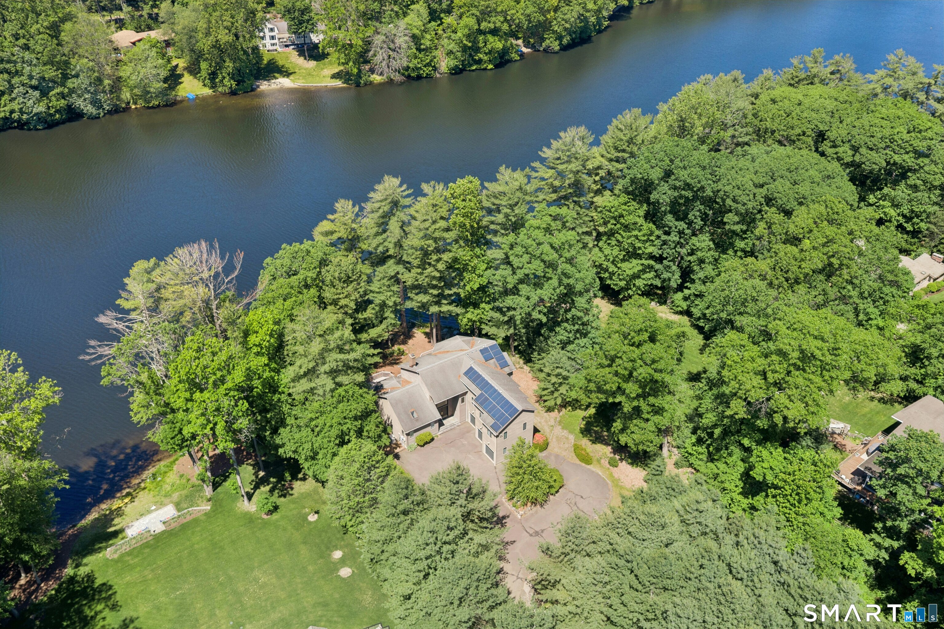 141 Canoe Brook Road Trumbull, CT 06611 - Photo 1 of 35