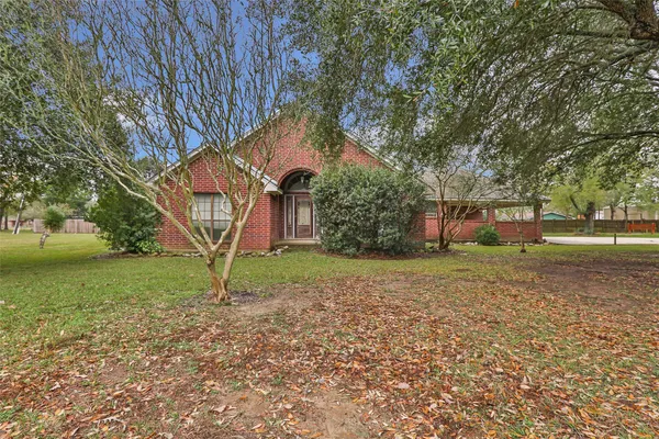 $175,000 | 1002 Ransom Street, Anahuac, TX 77514