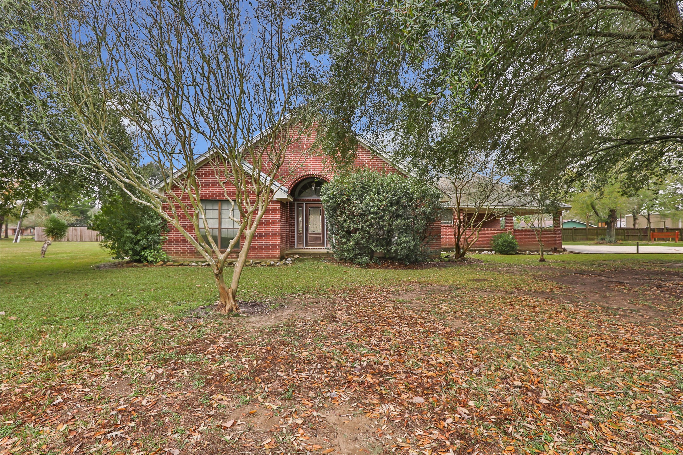 1002 Ransom Street Anahuac, TX 77514 - Photo 1 of 32