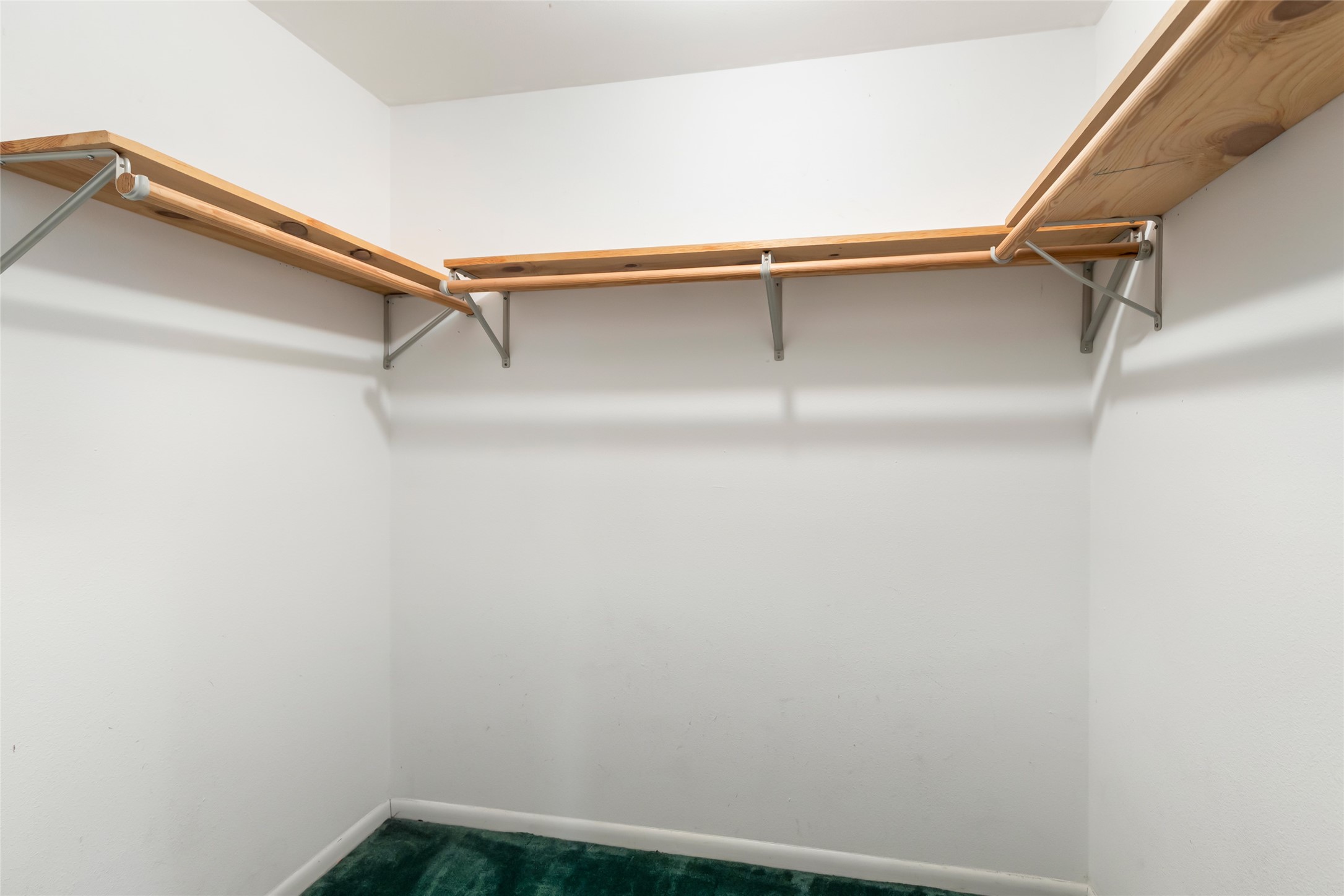 1002 Ransom Street Anahuac, TX 77514 - Photo 21 of 32