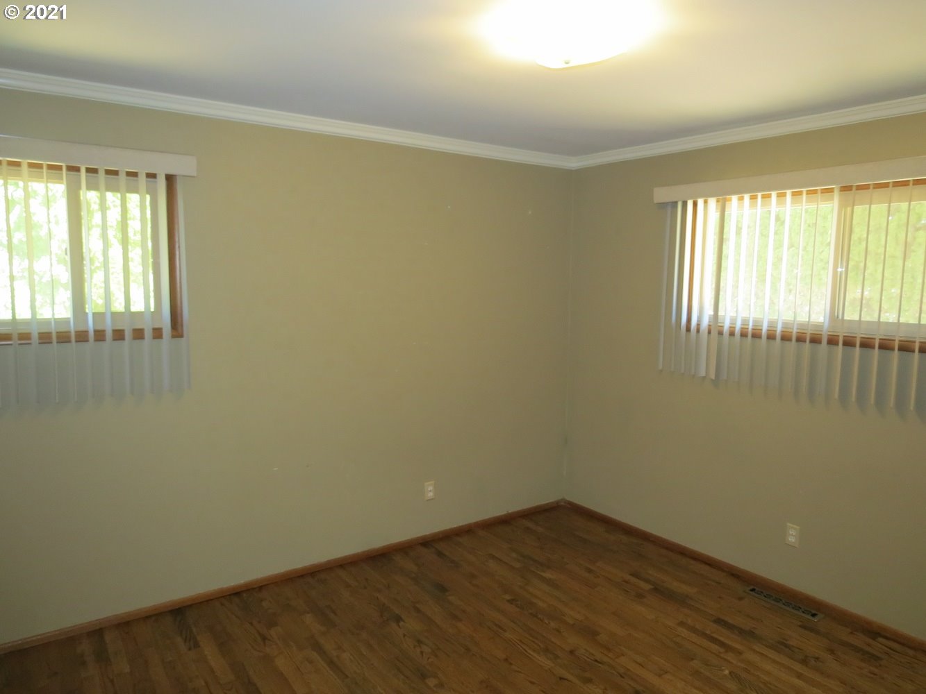 819 Northwest 5th Street Pendleton, OR 97801 - Photo 14 of 25