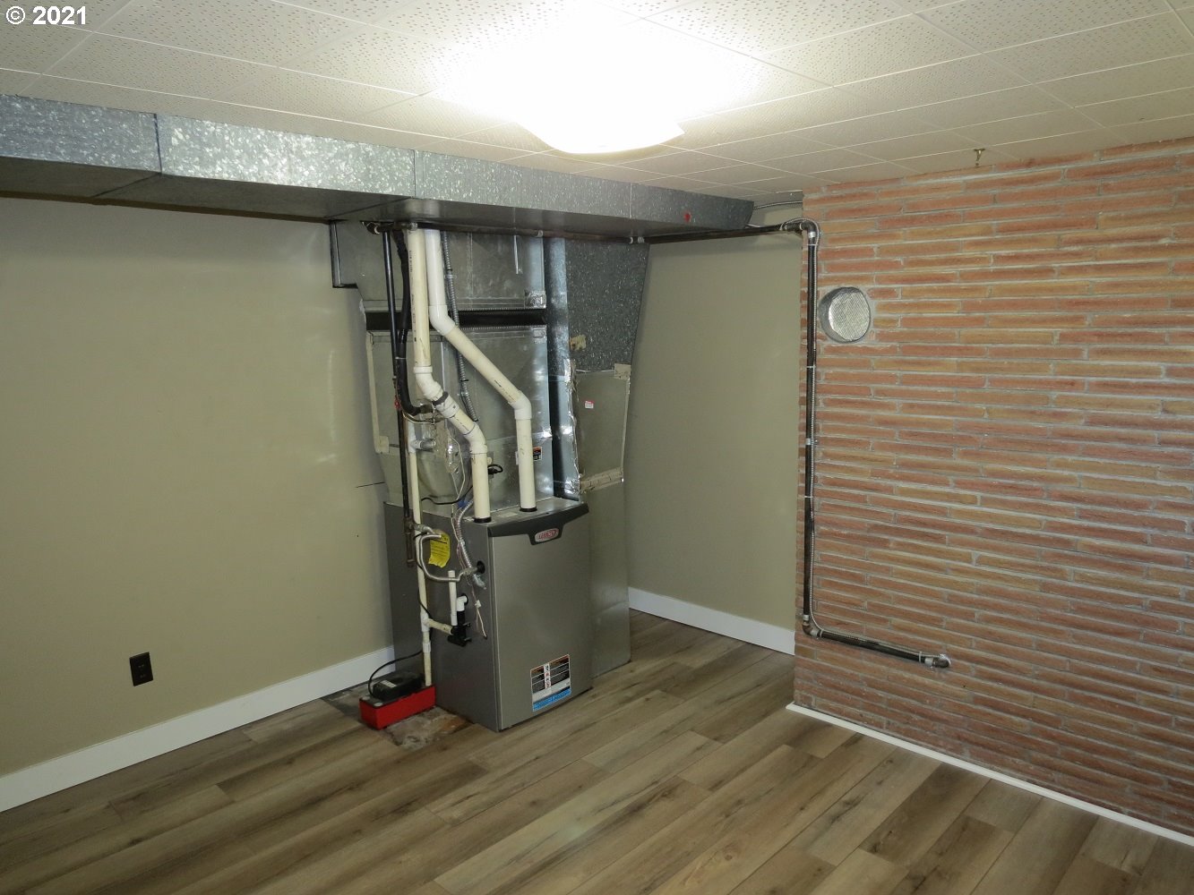 819 Northwest 5th Street Pendleton, OR 97801 - Photo 23 of 25