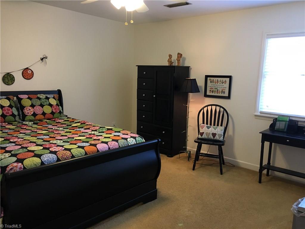 1016 Shamrock Road High Point, NC 27265 - Photo 19 of 29 Gallery Image 19