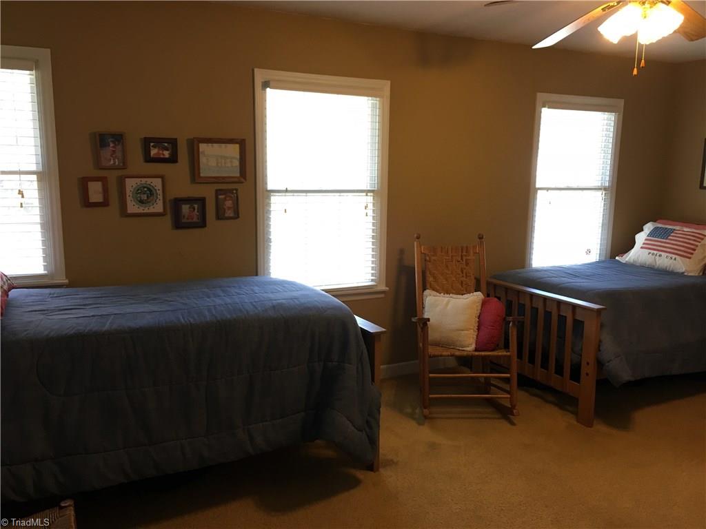 1016 Shamrock Road High Point, NC 27265 - Photo 20 of 29 Gallery Image 20