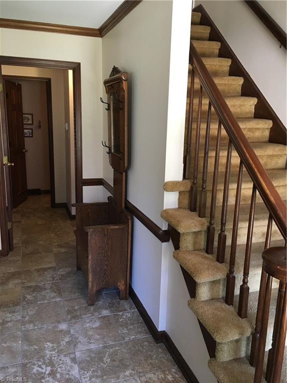 1016 Shamrock Road High Point, NC 27265 - Photo 3 of 29 Gallery Image 3