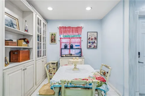 $220,000 | 1110 13th Avenue Southwest, Vero Beach, FL 32962