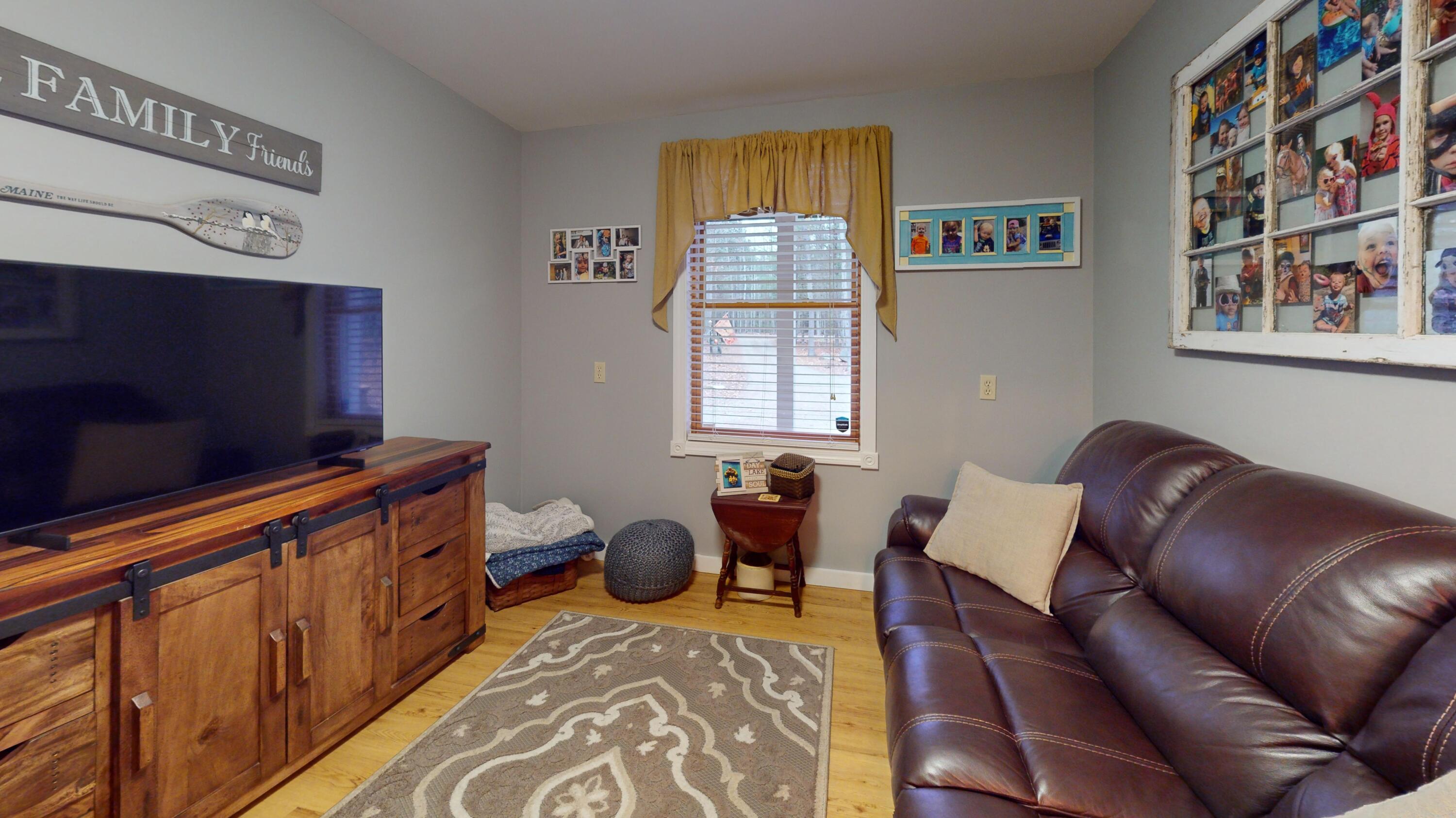 367 White Point Estates Road Lincoln, ME 04457 - Photo 26 of 60 367-White-Point-Estates-Rd-Living-Room 3